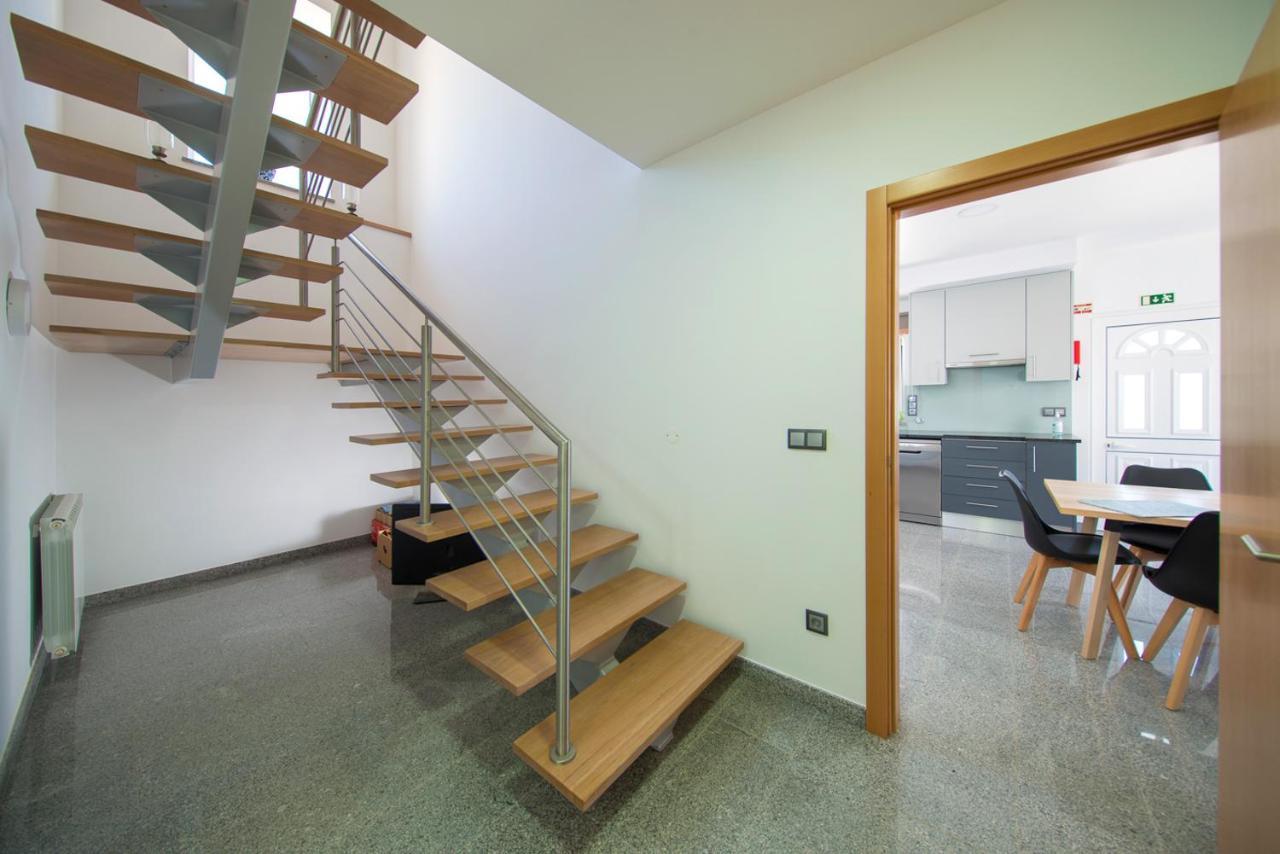 ヴィーラ・ノーヴァ・デ・ポイアレス Casa Bem Estarヴィラ エクステリア 写真